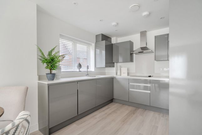2 Turnstone Court, New Monks Park, 18, Goshawk Road, Lancing photo 4