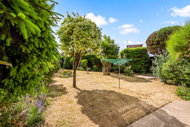 40 Kingston Close, Shoreham-By-Sea photo 4