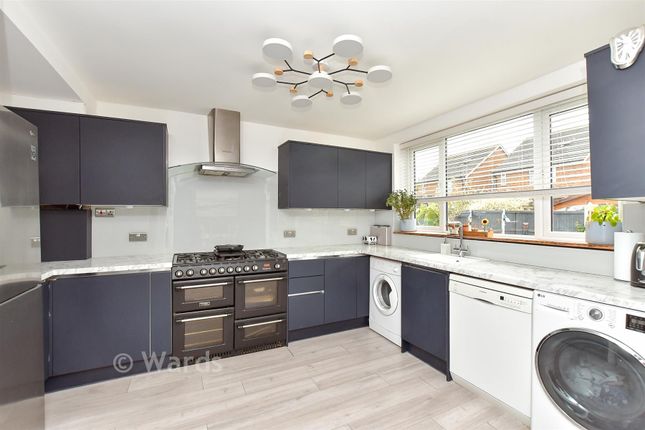 17, Vincent Road, Sittingbourne photo 4