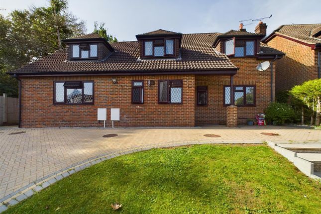 Thumbnail Detached house for sale in Edrich Road, Broadfield, Crawley