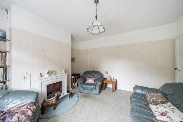 20, Heol Morlais, Kidwelly photo 3