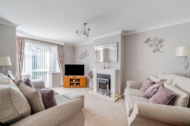 4, Redbrook View, Barnsley photo 2