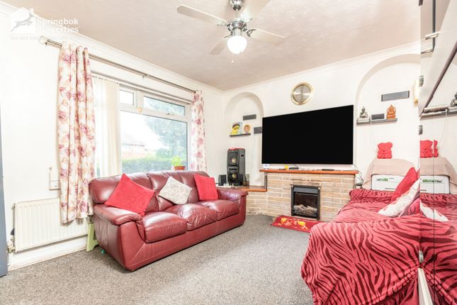 73, Harwill Crescent, Nottingham photo 2
