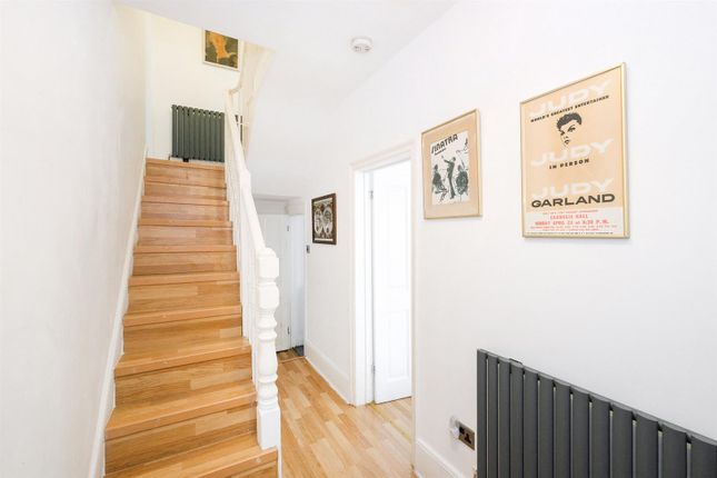 End terrace house for sale in New Wanstead, London