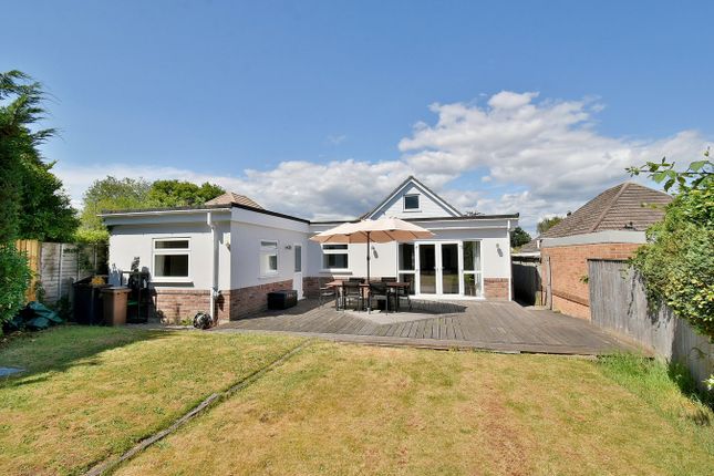 4, Elm Tree Walk, Ferndown photo 2