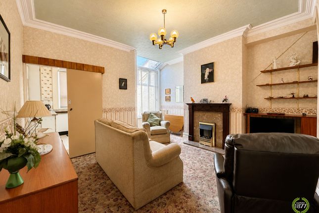 60 Barley Bank Street, Darwen photo 4