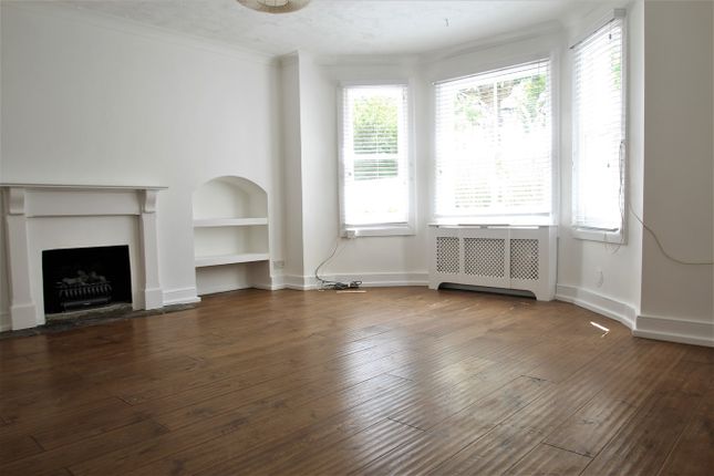 Thumbnail Flat to rent in Leopold Road, Brighton