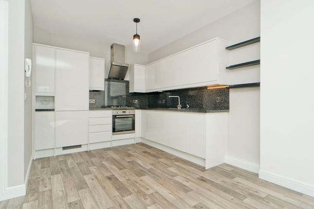 2c, Eastgate, Peebles photo 4
