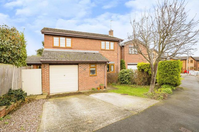 Thumbnail Detached house for sale in Bryn Hyfryd, Mold