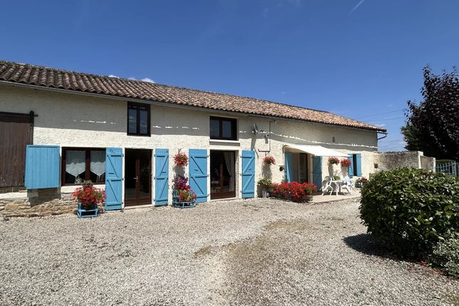 Thumbnail Property for sale in Clussais-La-Pommeraie, Poitou-Charentes, 79190, France