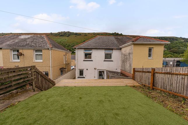 129 Curre Street, Ebbw Vale photo 4