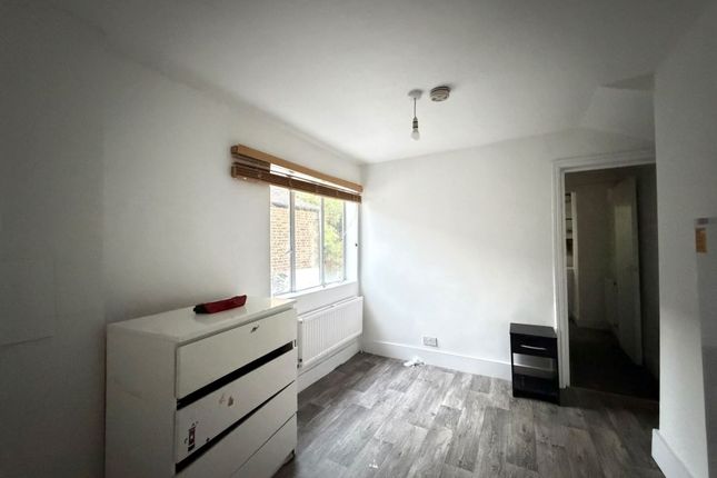 59A, Tynemouth Road, London photo 4