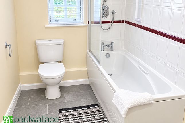 6 Yorkes Mews, Priory Street, Ware photo 3