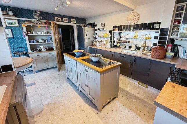 Quirky Cottage, Berrow Road, Burnham-on-Sea photo 4