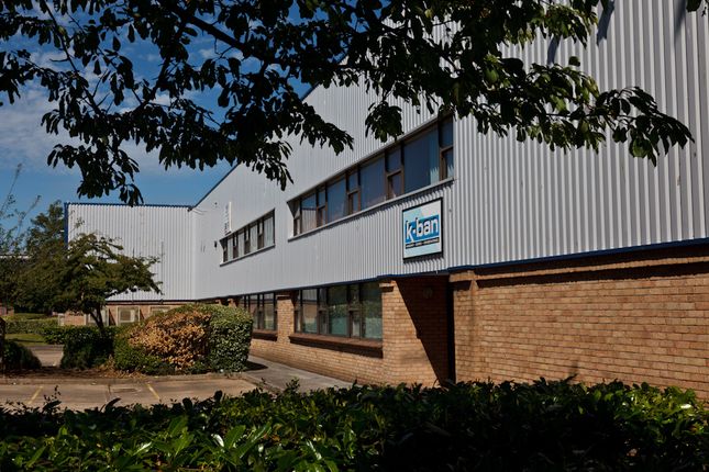 Light industrial to let in Unit 33, Ashchurch Business Centre, Alexandra Way, Ashchurch, Tewkesbury, Gloucestershire