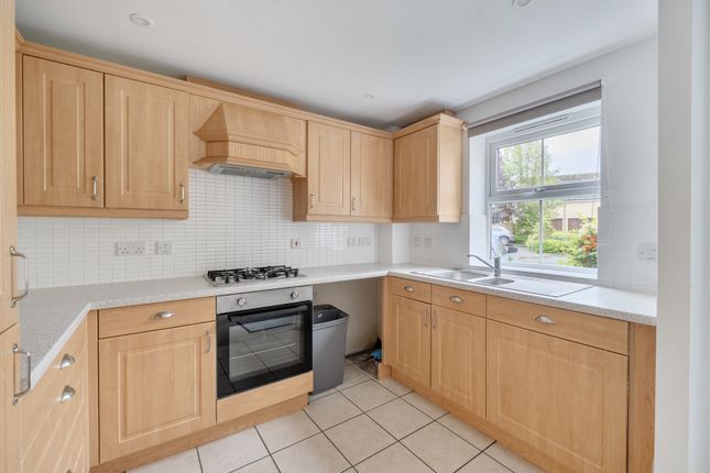 1, Deans Court, Cheltenham photo 3