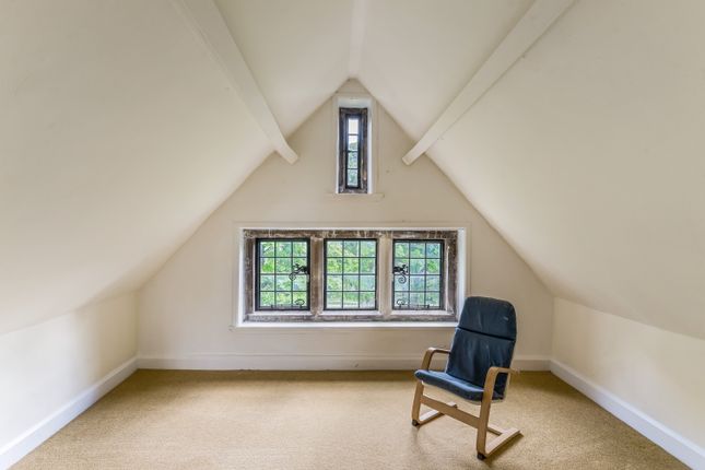 2nd Floor Landing