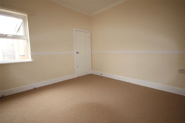 8, Willingham Street, North East Lincs photo 4