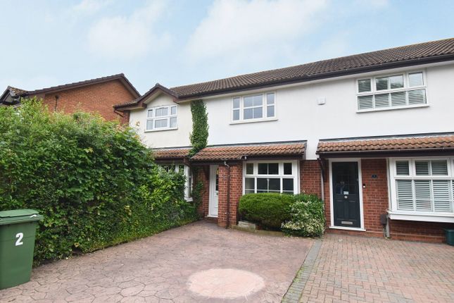 Thumbnail Terraced house to rent in Thorneycroft Close, Walton-On-Thames