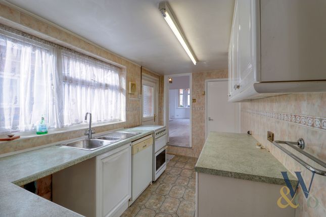 68 Mill Road, Wellingborough photo 4