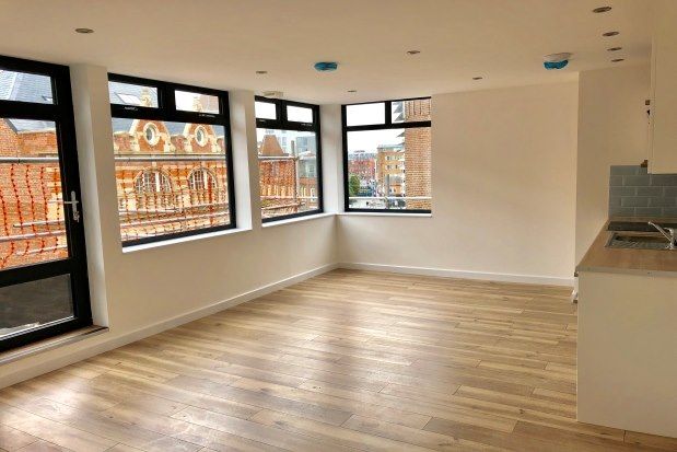 Thumbnail Penthouse to rent in Queen Street, Leicester