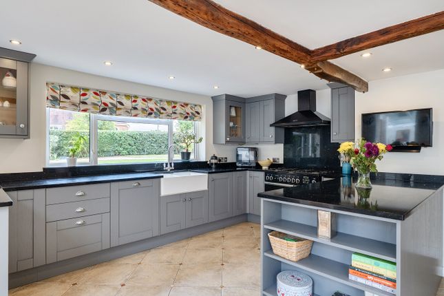 Sarum Cottage,, Princes Hill, Salisbury photo 2