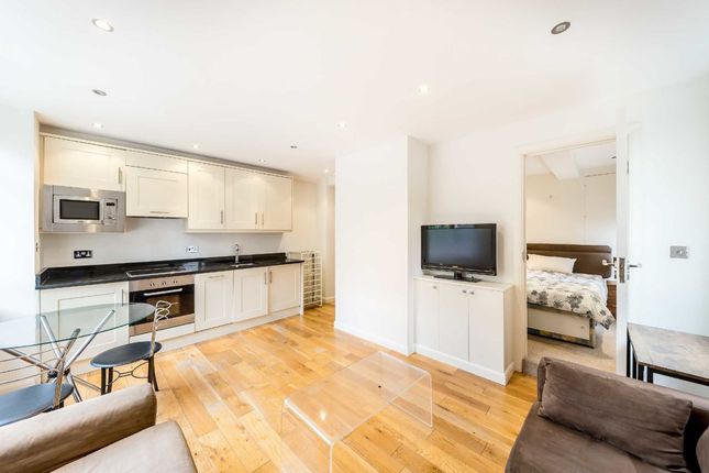 Flat to rent in Sloane Avenue, London