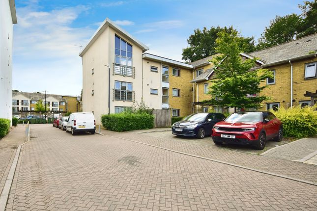 Flat for sale in Arundel Square, Maidstone, Kent