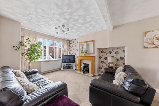 3 Smith Crescent, Warrington photo 2