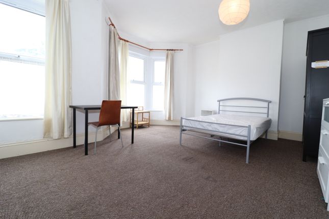 23, Colum Road, Cardiff photo 4