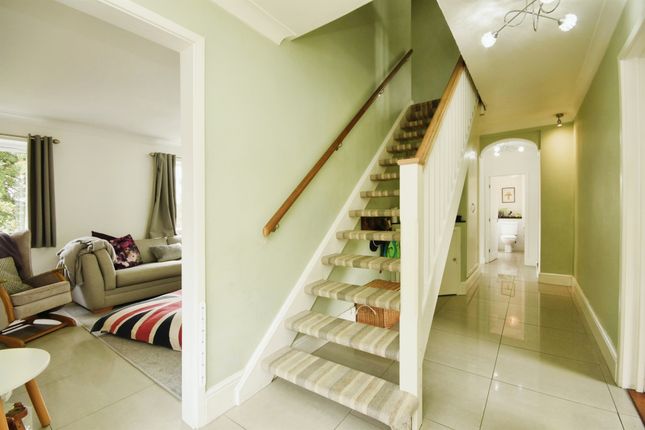 23, Monks Road, Colchester photo 4