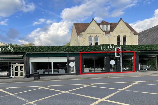 Retail premises to let in Godstone Road, Caterham