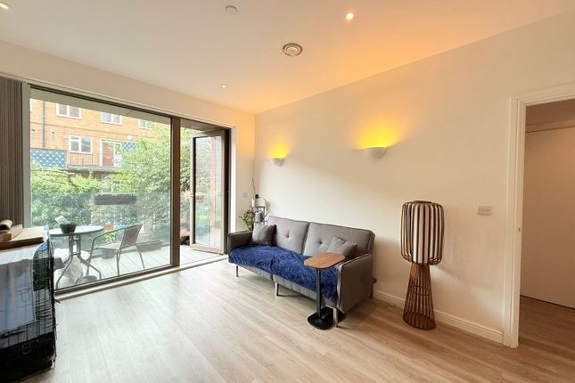 Apartment 105, Valiant House, 1, Hope Square, Greater Manchester photo 3