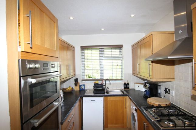 9, mutton hall hill, Heathfield photo 4