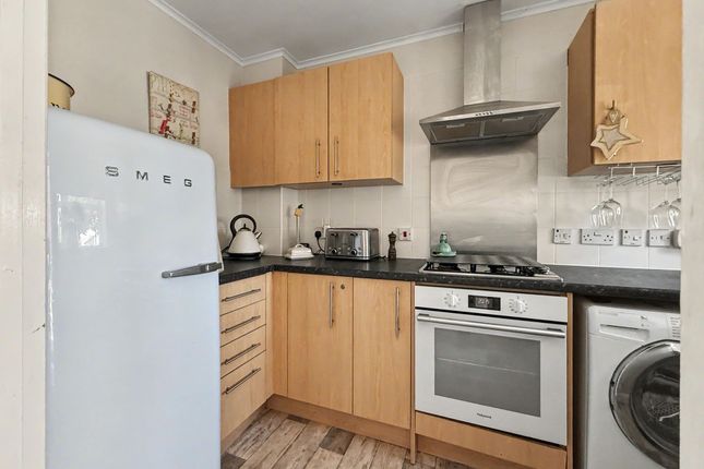 17 Hanford Drive, Pershore photo 3