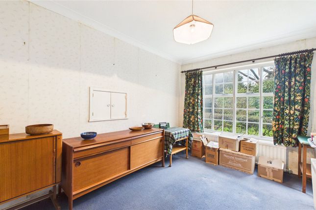 Aysgarth,, Horsell Rise, Surrey photo 4