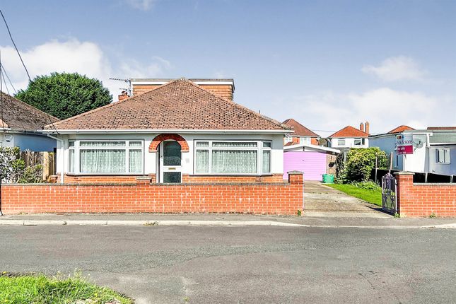 Thumbnail Detached bungalow for sale in Warwick Road, Totton, Southampton