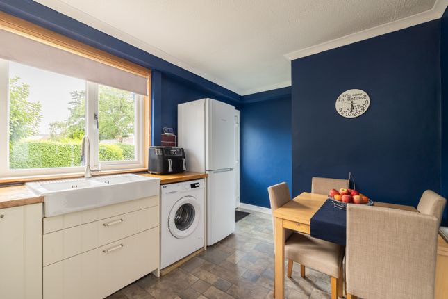 6, Hawthornden Avenue, Bonnyrigg photo 4