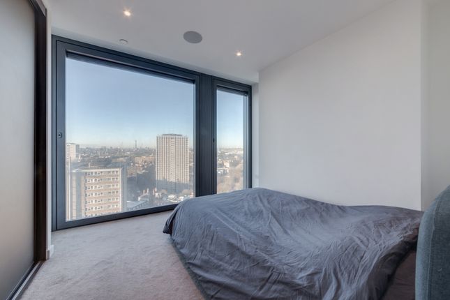 Flat for sale in Chronicle Tower, 261B City Road