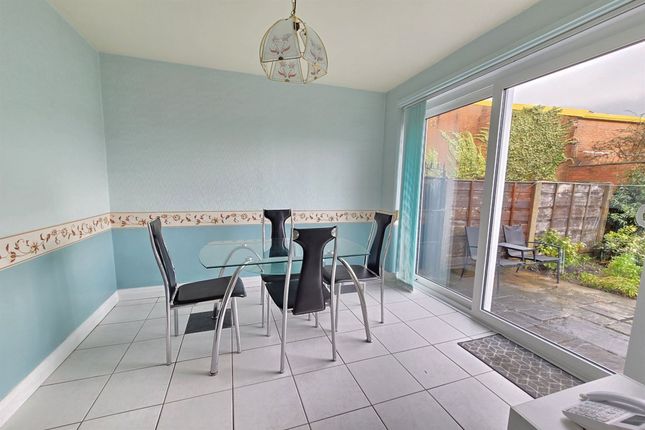 59 Oakfield Road, Altrincham photo 4