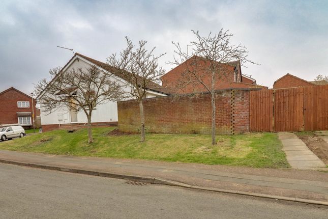 41, Heatherbrook Road, Leicester photo 2