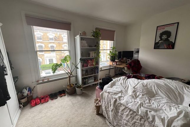 Property to rent in Ferndale Road, London