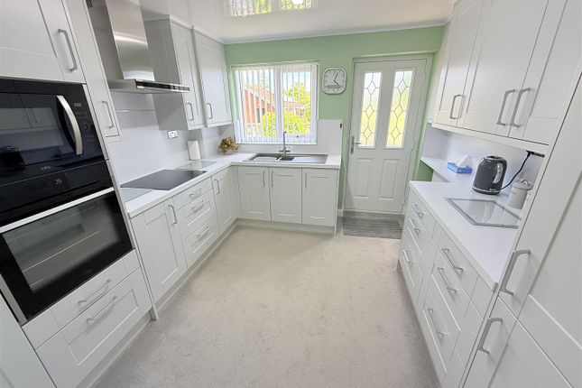 2, Bellerby Road, Doncaster photo 4