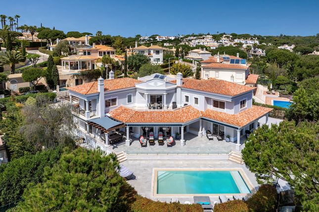 Thumbnail Villa for sale in Dunas Douradas, Almancil, Algarve