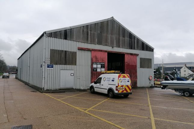 Industrial to let in Town Quay, Newport