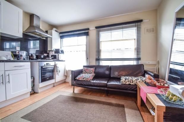 Flat 1, 43, Dorset Road, Vauxhall photo 3