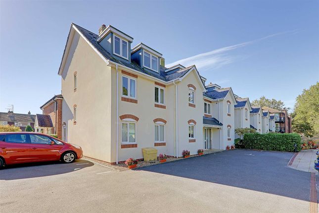 Thumbnail Flat for sale in Catherine Lodge, Bolsover Road, Worthing