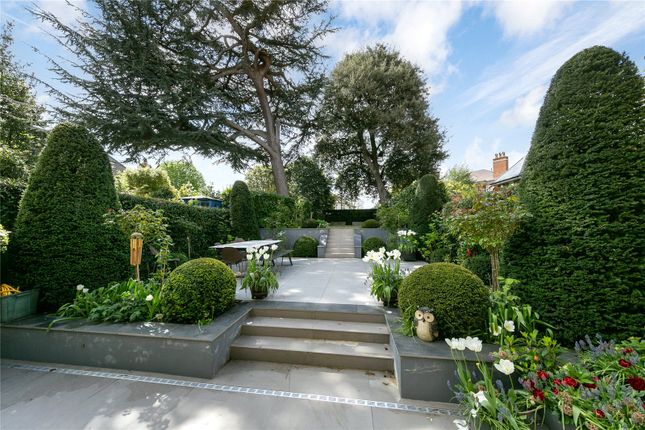 10, Martineau Drive, St Margarets photo 2