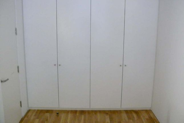Apartment 302, Silk Warehouse, Lilycroft Road, Bradford photo 4
