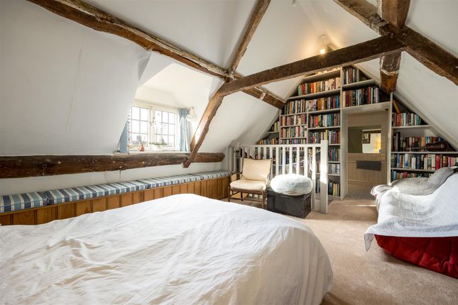 En-Suite, Vaulted